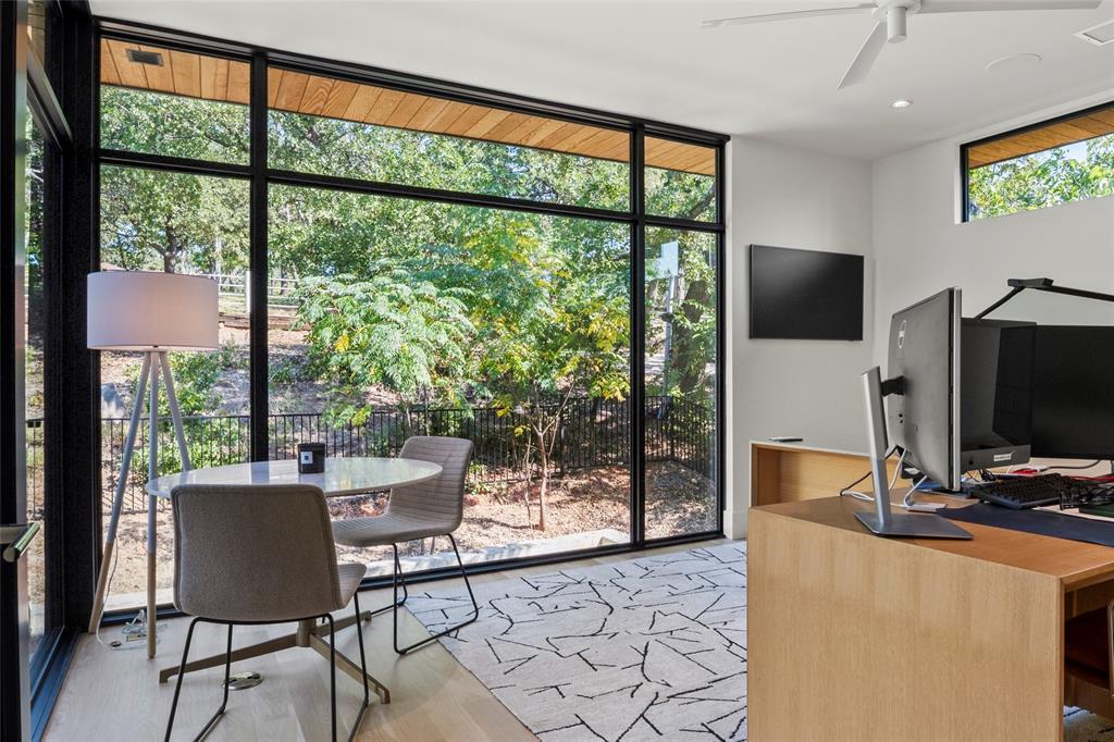 Franklin Hills - Residential