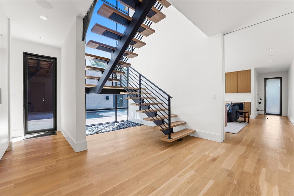 Franklin Hills - Residential