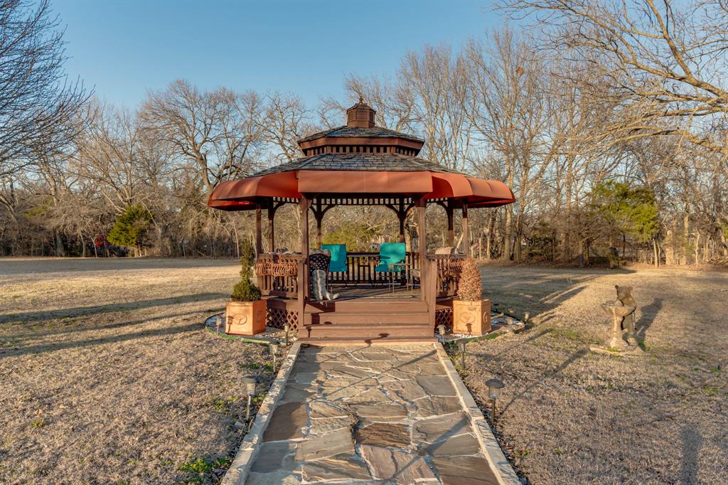 725 Locust Drive