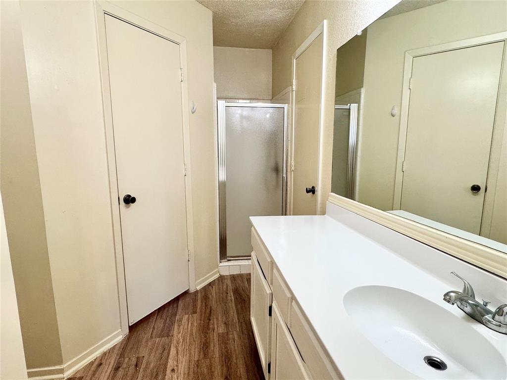 MEADOWS ADDITION - Residential Lease