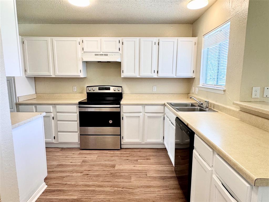 MEADOWS ADDITION - Residential Lease