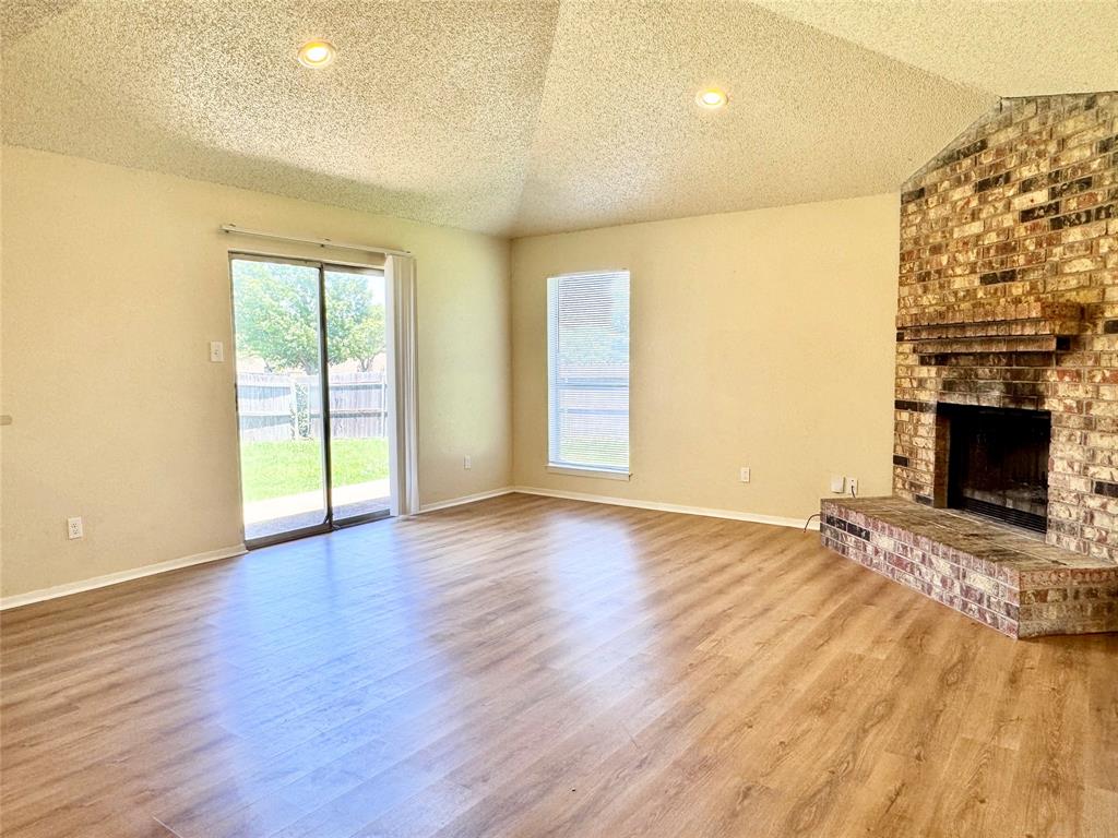 MEADOWS ADDITION - Residential Lease