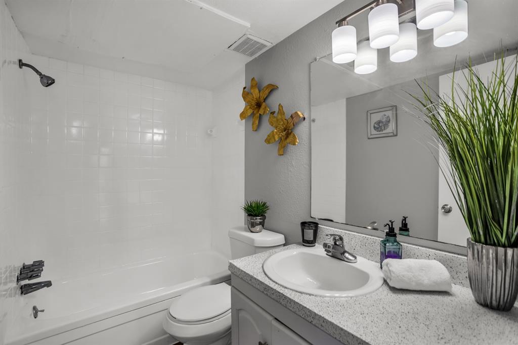 Brookgreen Twnhs 01 - Residential