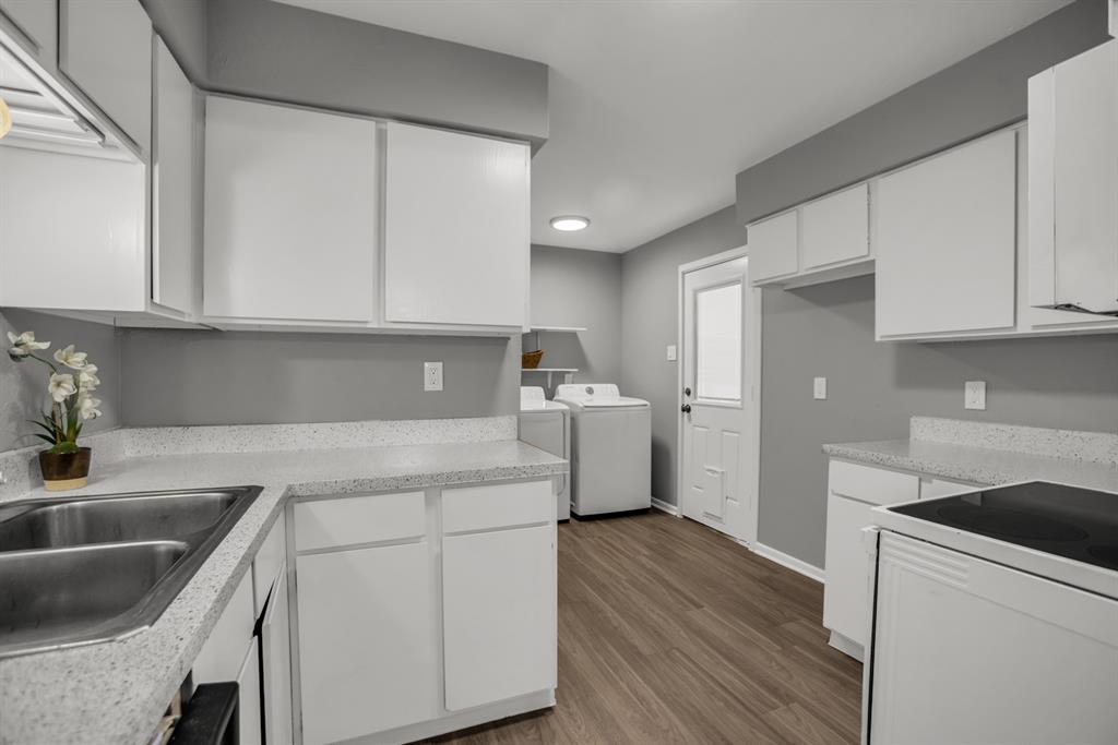 Brookgreen Twnhs 01 - Residential