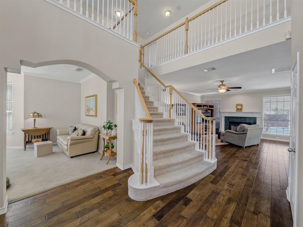 3811 Cromwell Drive