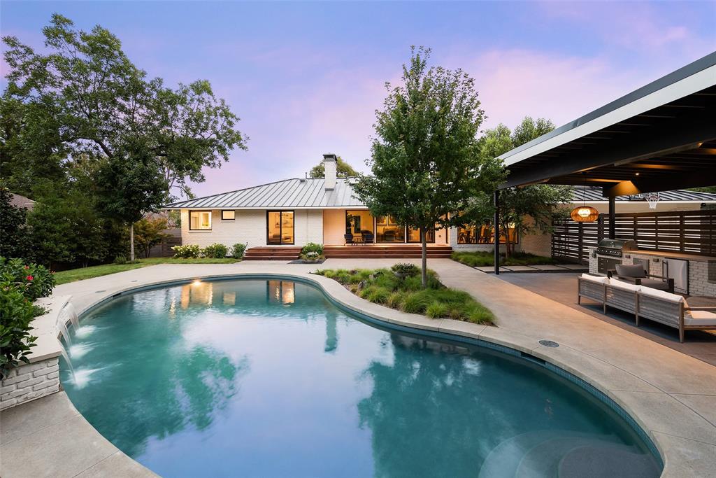 Janmar Circle Sec 6 - Residential