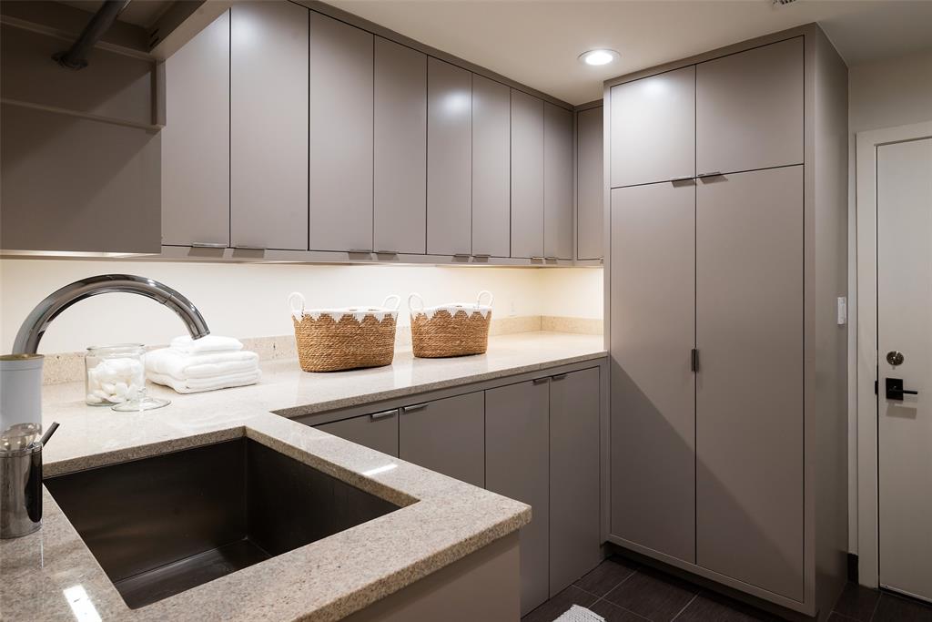 Janmar Circle Sec 6 - Residential