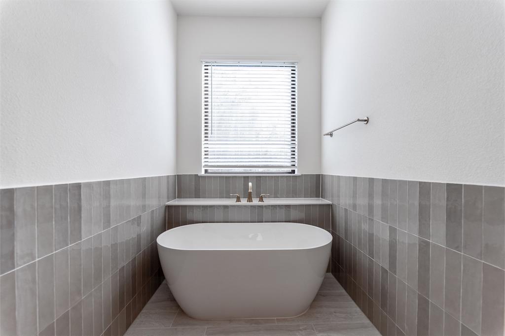 Sonoma Verde - Residential