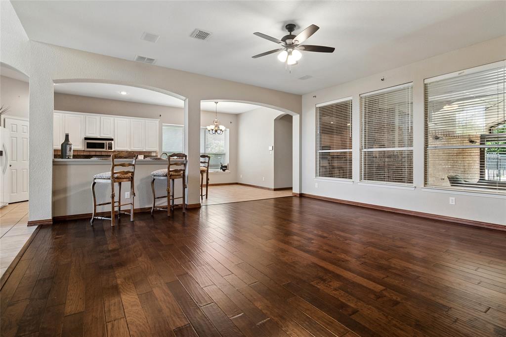 2085 Club Lake Circle