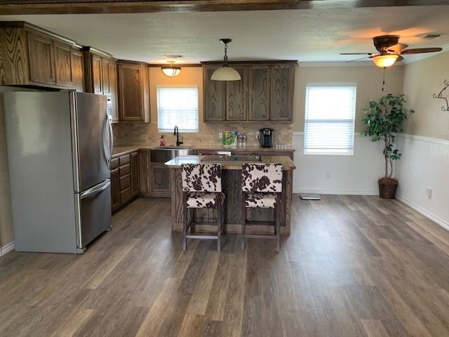222 County Road 2195