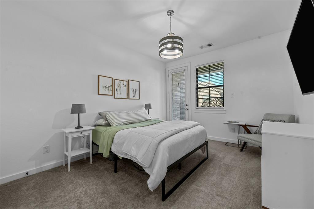 Flower Mound, Texas 75028, United States, 2 Bedrooms Bedrooms, ,3 BathroomsBathrooms,Residential,Pending,34024