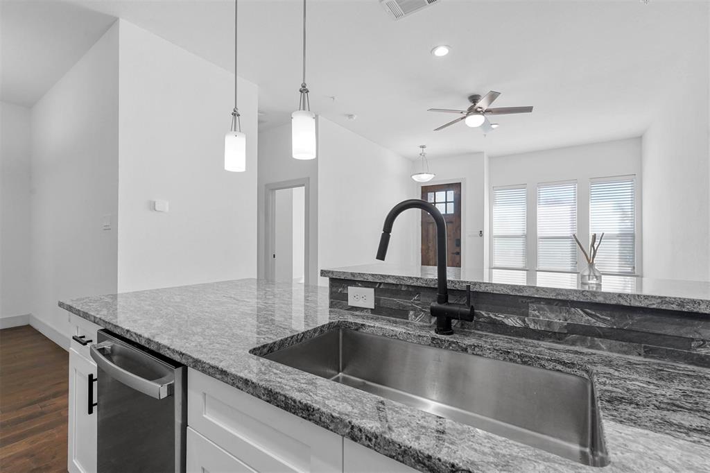 6059 Rivendell Drive