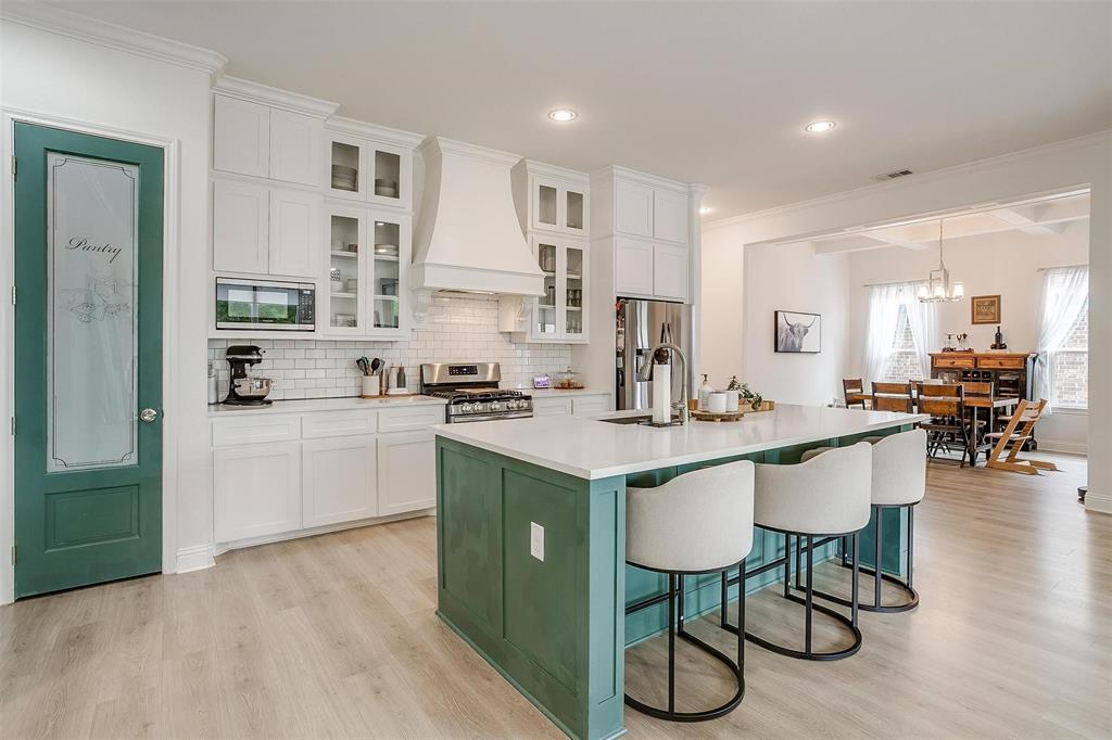 7233 Tour Trail