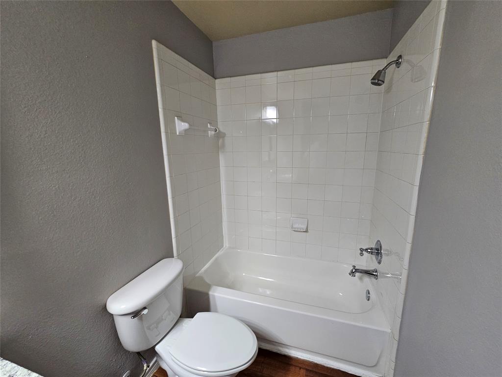 Deerchase Condos Ph 01 & 02 - Residential Lease