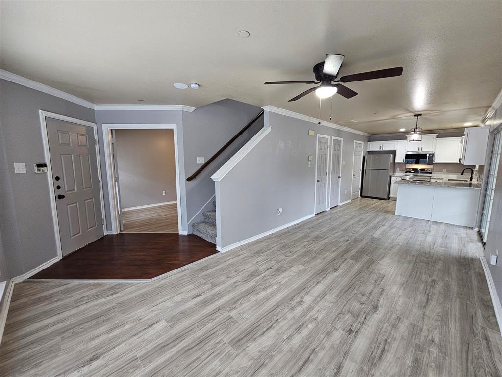 Deerchase Condos Ph 01 & 02 - Residential Lease