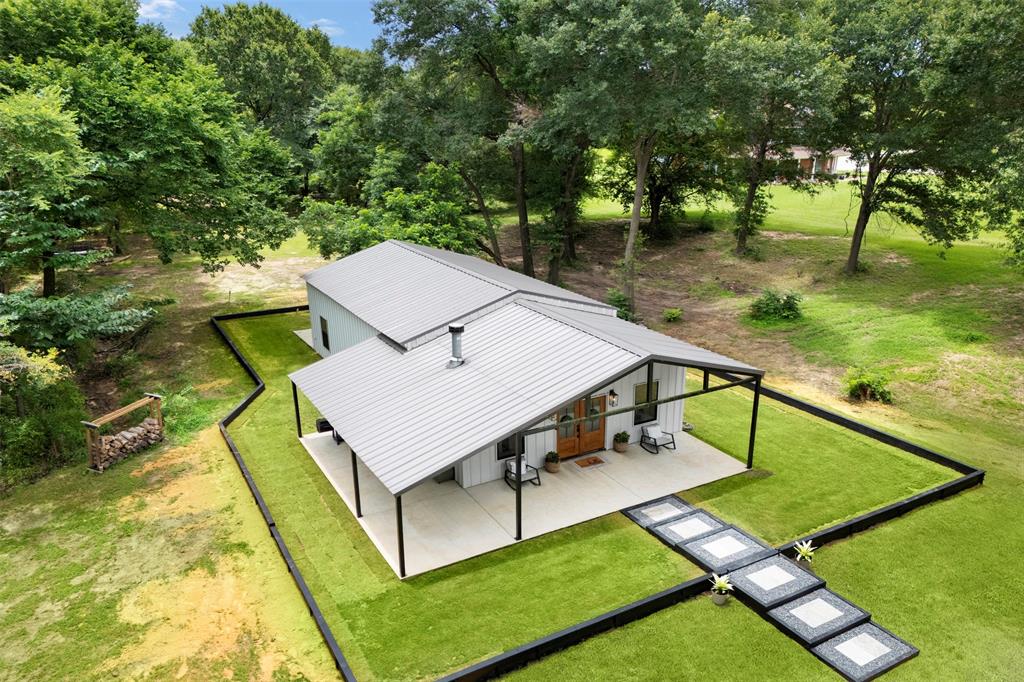 Photo of 7151 Fm 1390, Scurry, TX 75158 (MLS # 21307099)