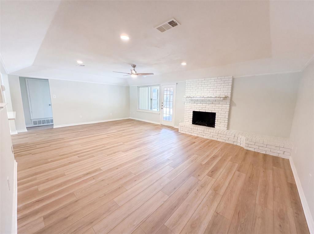 940 Western Trail