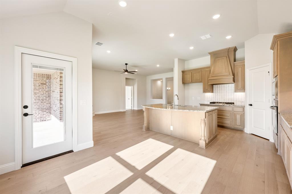 Abe's Landing - Residential