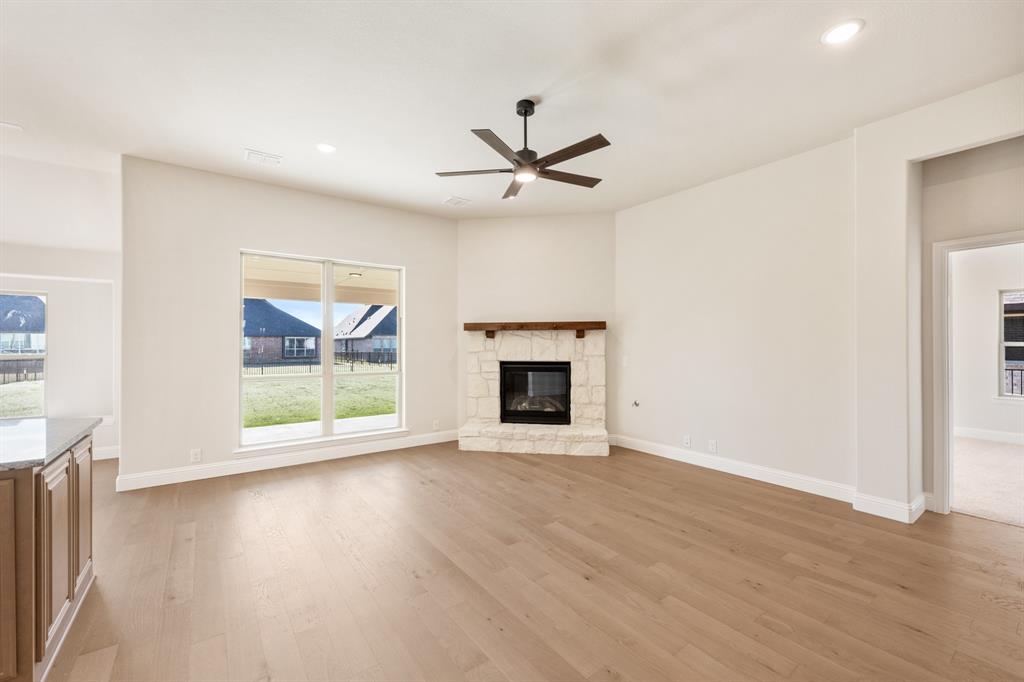 Abe's Landing - Residential