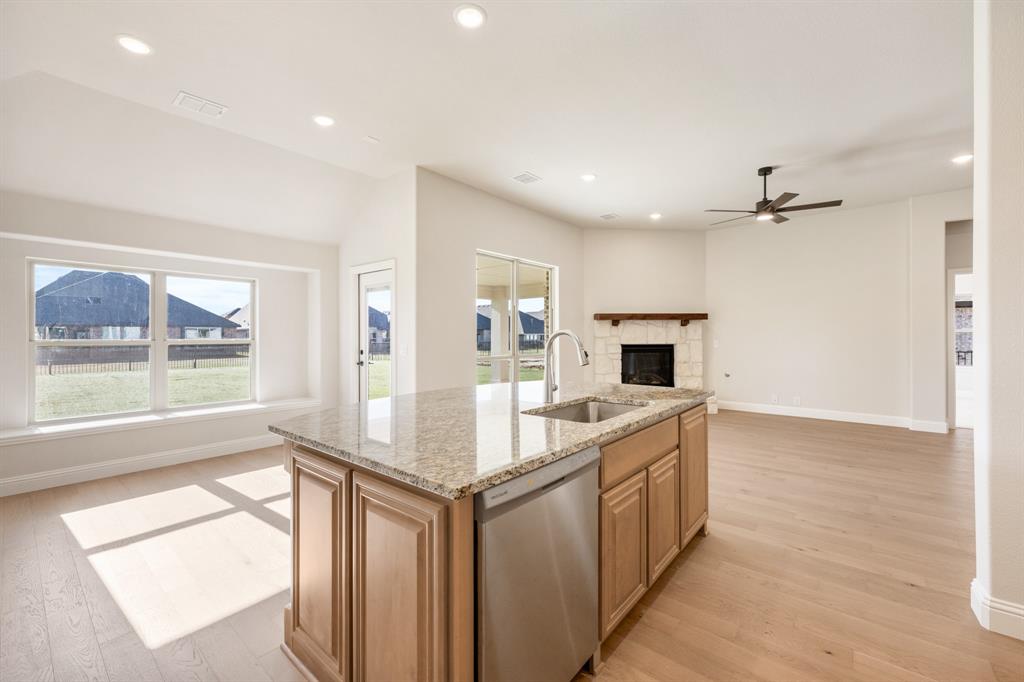 Abe's Landing - Residential