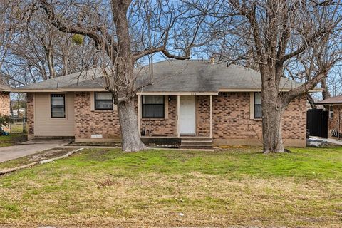 A home in DeSoto