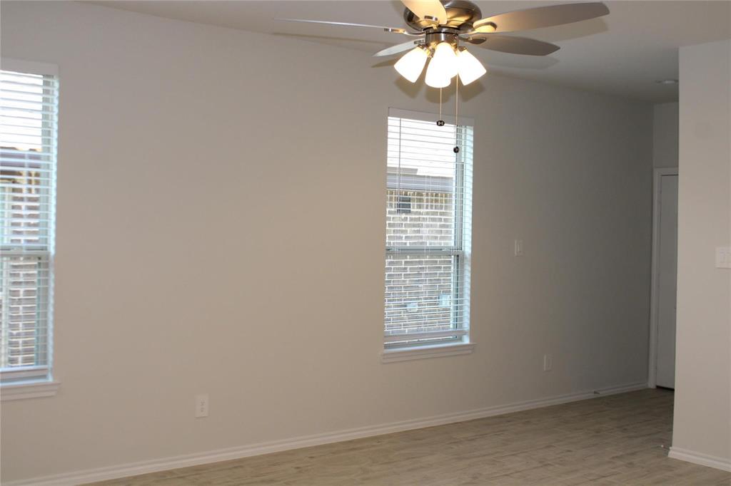 Bryant Farms Ph 2 - Residential Lease