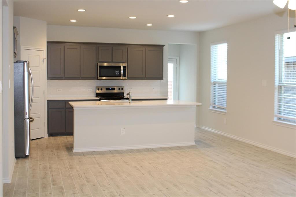 Bryant Farms Ph 2 - Residential Lease