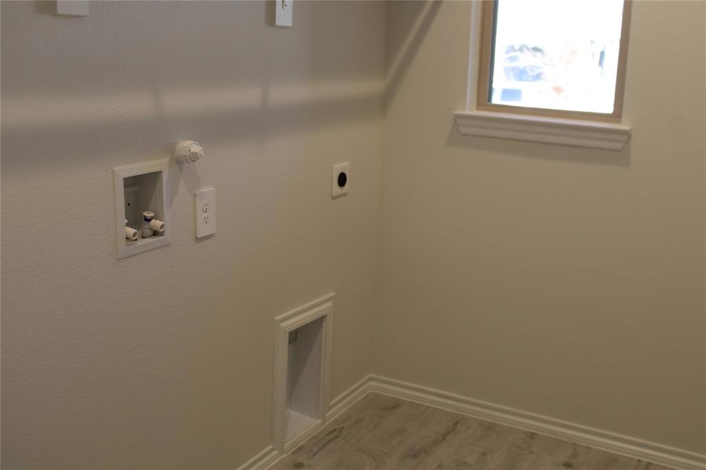 Bryant Farms Ph 2 - Residential Lease