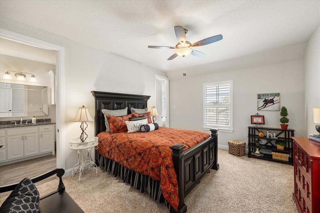 Bella Flora - Residential