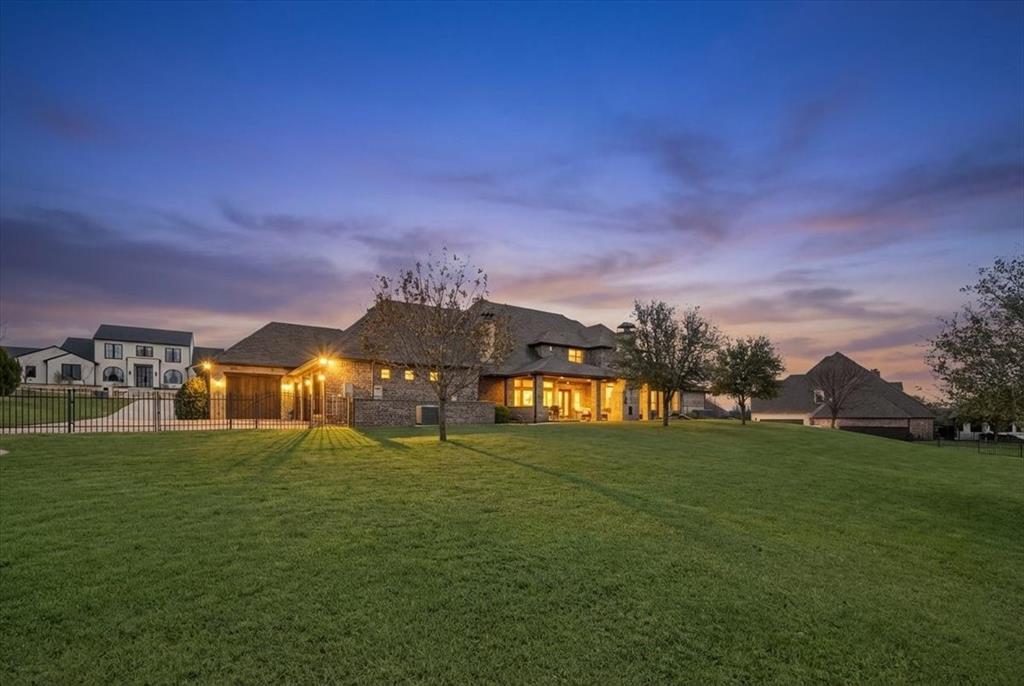 Bella Flora - Residential