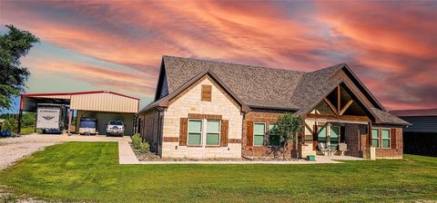 531 School House Road Paradise TX 76073