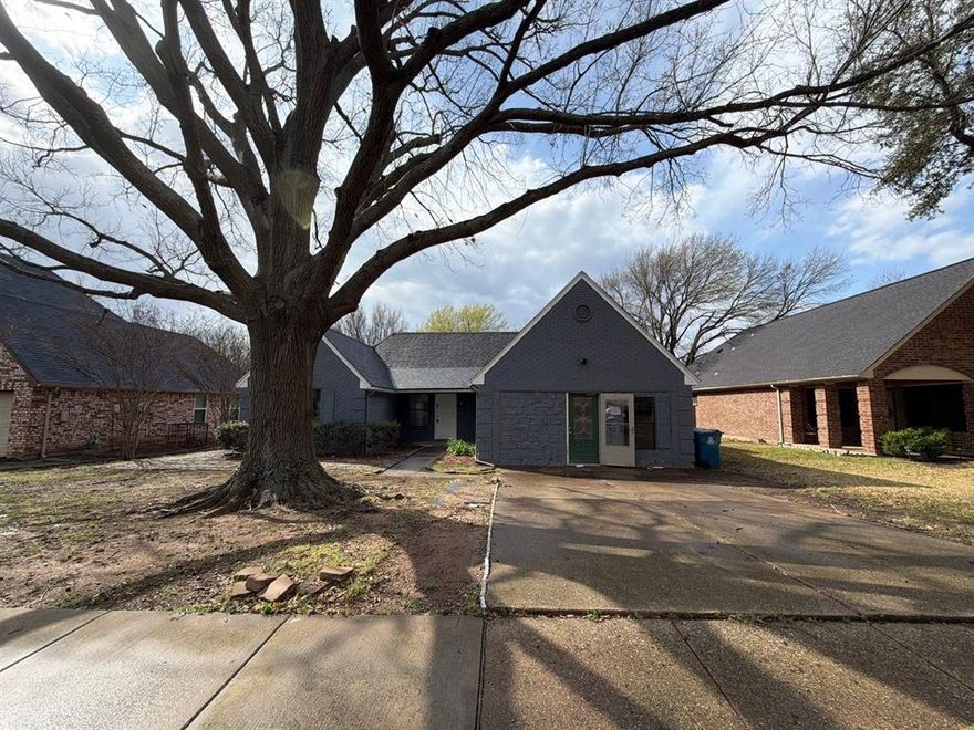 Welcome to this charming 3-bedroom home nestled in the established community of Spinnaker Cove in Rowlett—complete with the added benefit of no HOA! From the moment you arrive, you’ll appreciate the inviting drive-up appeal and the potential this home offers. Inside, you’ll find a layout ready for your personal touch and vision. With some work, this property can truly shine again and become a wonderful place to call home. Step outside to a spacious, wood-fenced backyard featuring an open patio—perfect for relaxing, entertaining, or creating your own outdoor oasis. ALL offers must be submitted at www.vrmproperties.com Agents must register as a user enter the property address and click on 'start offer This property may qualify for seller financing (Vendee)Seller's name is Secretary of Veterans Affairs. Seller DOES NOT pay customary closing costs, including title policy, escrow fees, survey or transfer fees. Proof of funds required on cash transactions. Lender Pre-Approval letter for offers (dated within the last 30 days). No Survey Available