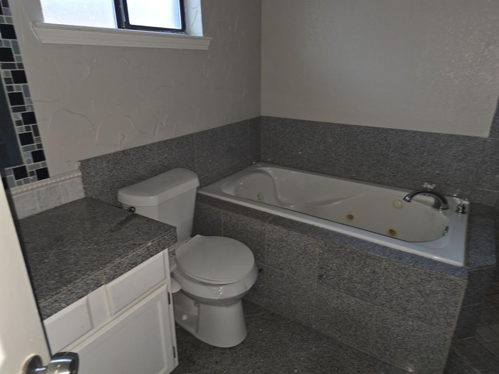 Spinnaker Cove - Residential