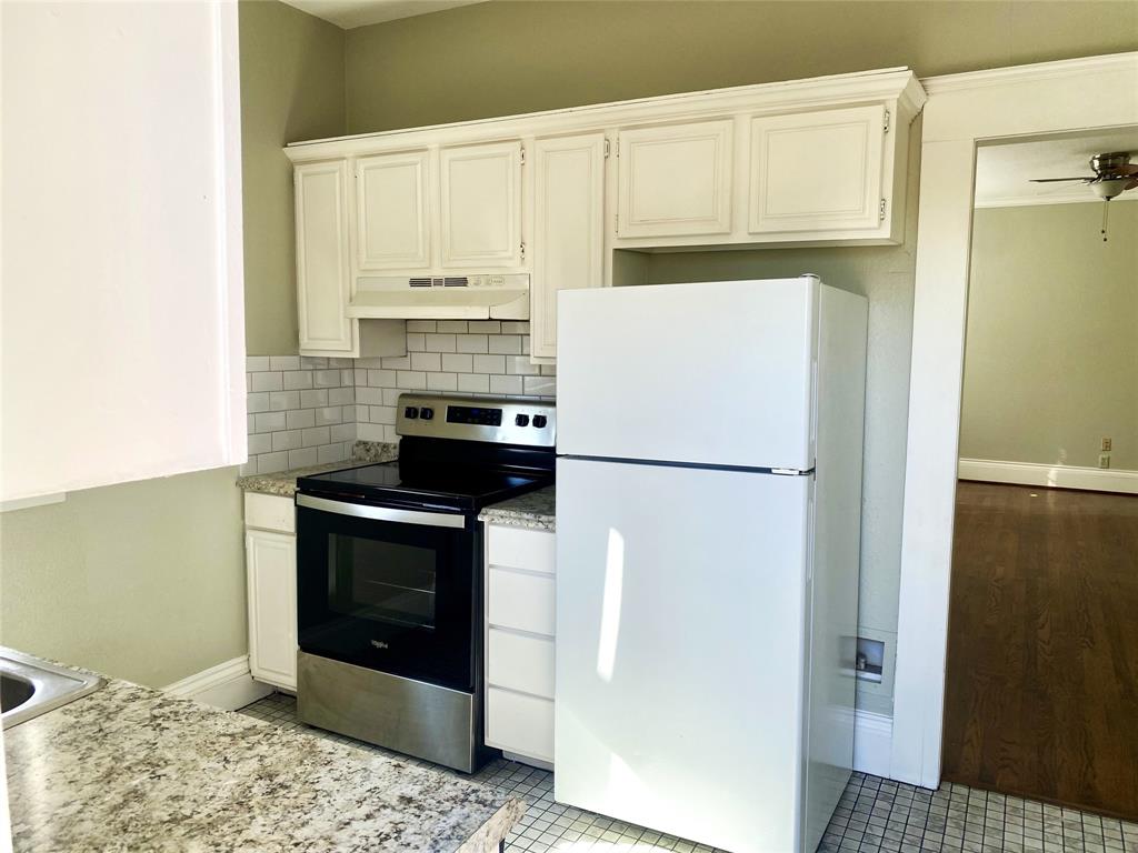 4936 Worth Street A-E