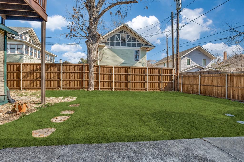 Munger Place - Residential Income