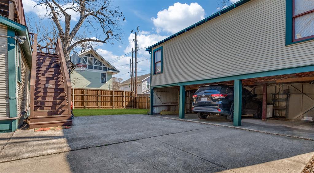 Munger Place - Residential Income