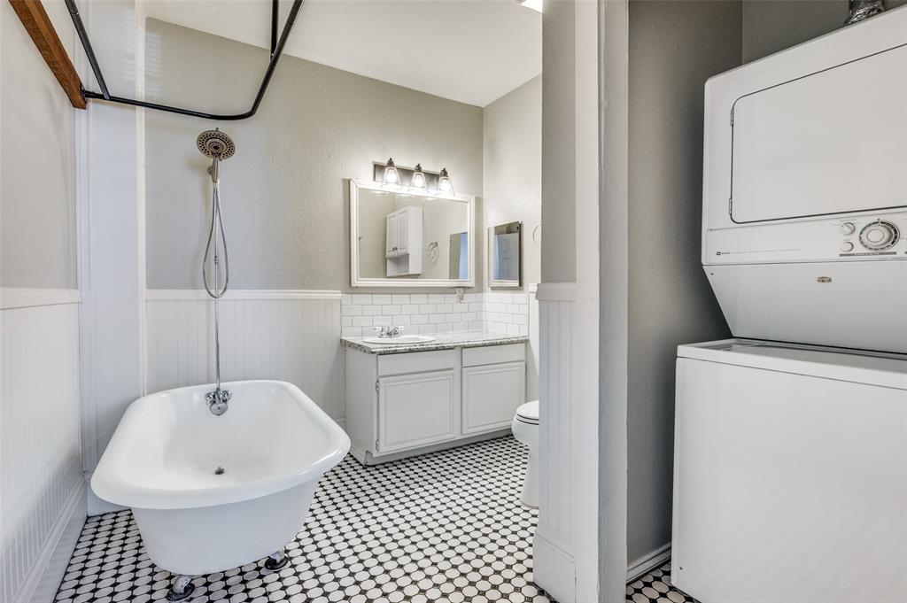 Munger Place - Residential Income