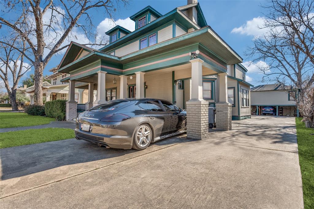 Munger Place - Residential Income