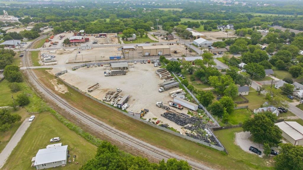 Frey Add 01 - Commercial Sale