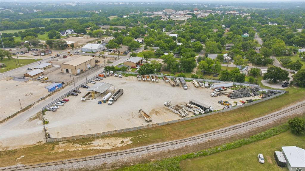 Frey Add 01 - Commercial Sale