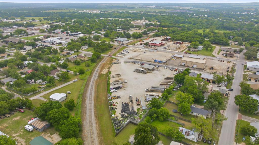 Frey Add 01 - Commercial Sale