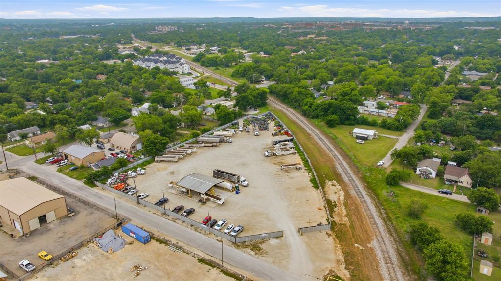 Frey Add 01 - Commercial Sale