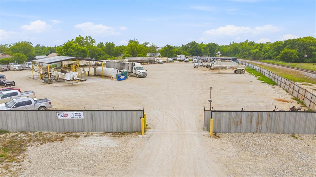 Frey Add 01 - Commercial Sale