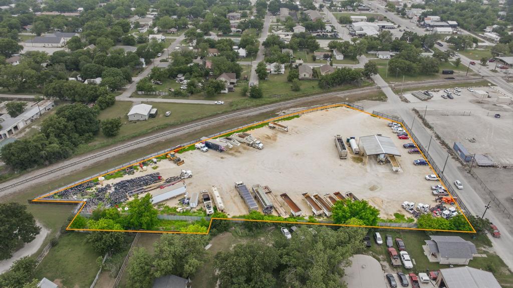 Frey Add 01 - Commercial Sale