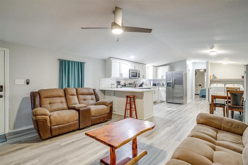 1833 Lariat Lane
