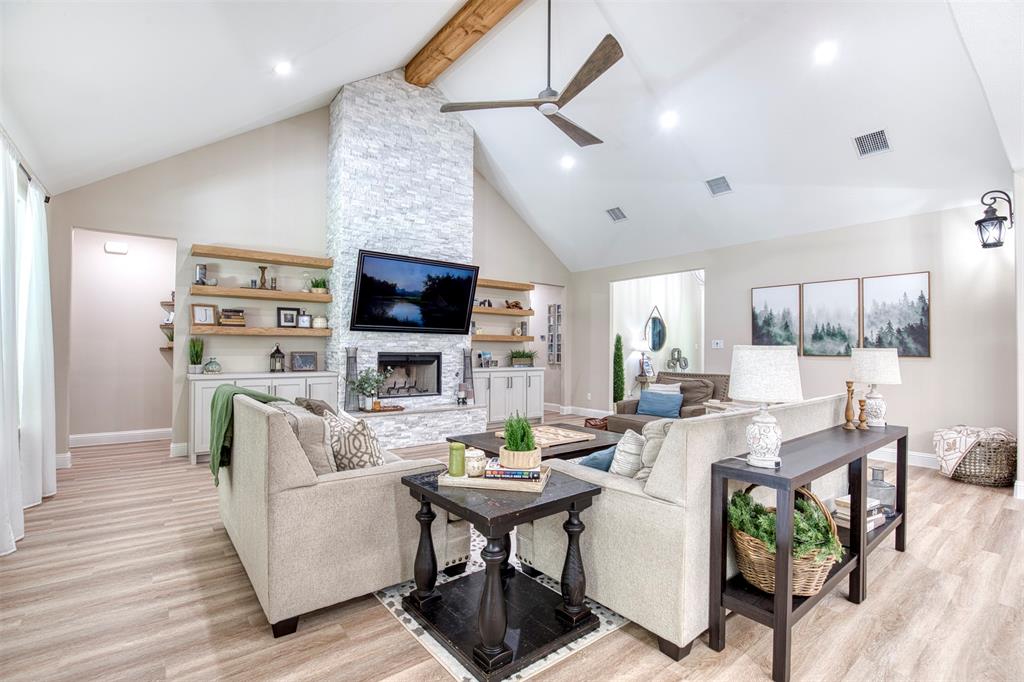 2121 Canyon Lake Road