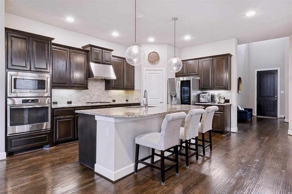 2805 Cole Castle Drive