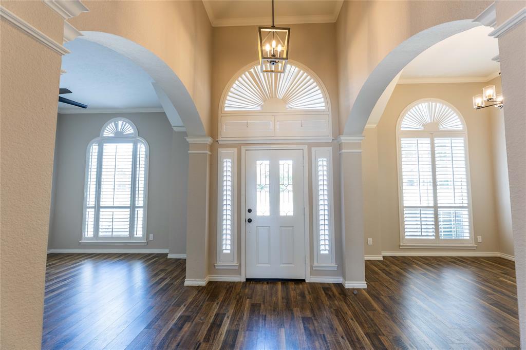 3015 Oak Drive