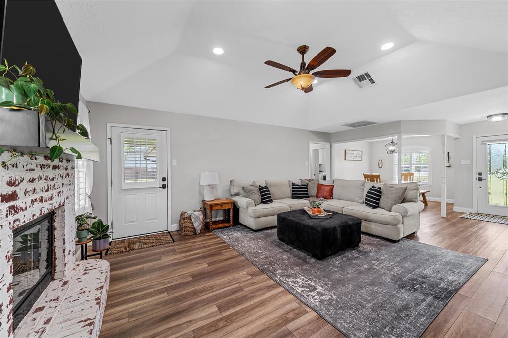 274 Dove Hill Lane