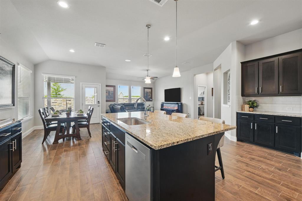 Avalon at Argyle - Residential